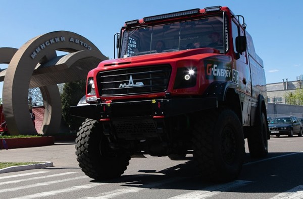 МАЗ показал на выставке свои передовые автомобили